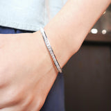FGCS123_00 Classics Diamond Oval Bangle