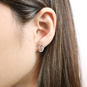 HEDD101_00 Diamond Line Studs Earrings